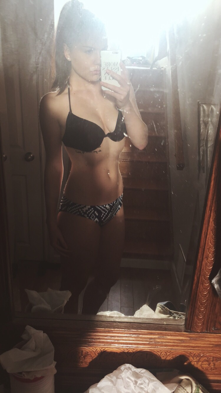 Mclaughlin bikini madison Madison Mclaughlin